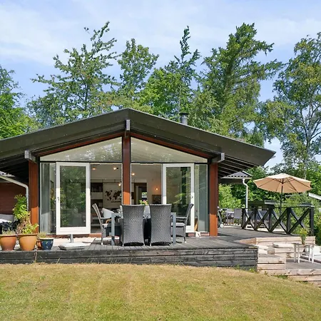 Summer House In Close To The Coast * Tisvildeleje
