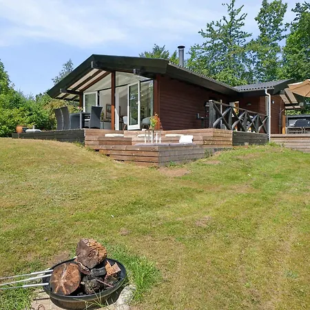 Summer House In Close To The Coast Nyaraló