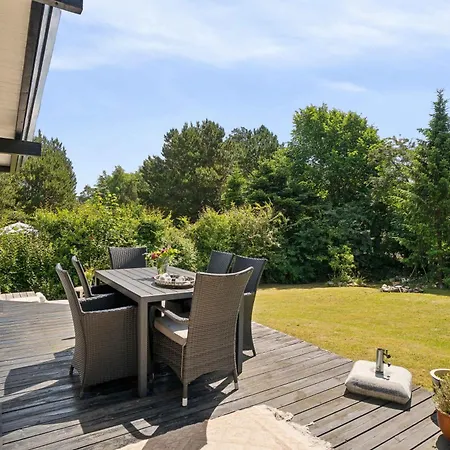 Summer House In Close To The Coast Casa vacanze *
