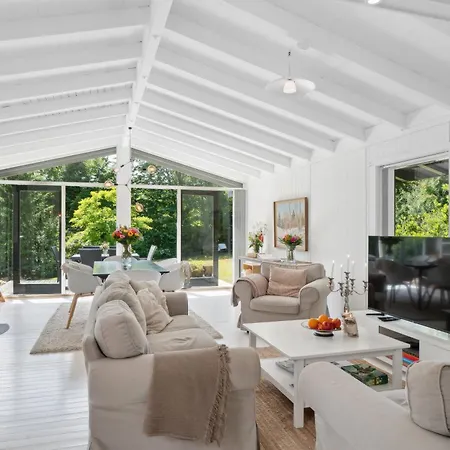 Summer House In Close To The Coast *